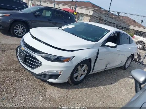 1G1ZC5ST2KF208392 2019 CHEVROLET MALIBU - Image 2