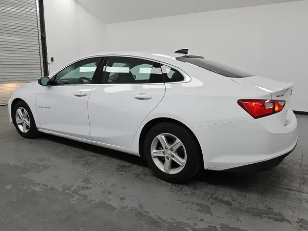 1G1ZC5ST2MF086216 2021 CHEVROLET MALIBU - Image 2