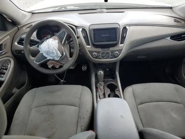 1G1ZC5ST3GF258452 2016 CHEVROLET MALIBU - Image 8
