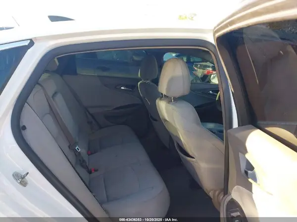 1G1ZC5ST3HF237537 2017 CHEVROLET MALIBU - Image 8