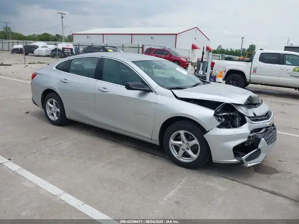 1G1ZC5ST3JF100006 2018 CHEVROLET MALIBU - Image 1