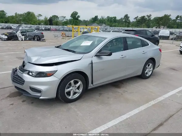 1G1ZC5ST3JF100006 2018 CHEVROLET MALIBU - Image 2
