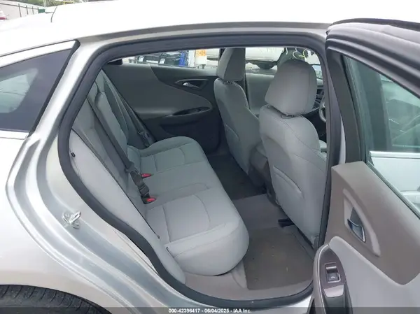 1G1ZC5ST3JF100006 2018 CHEVROLET MALIBU - Image 8