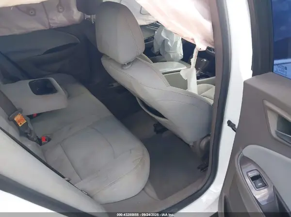 1G1ZC5ST3JF161274 2018 CHEVROLET MALIBU - Image 8