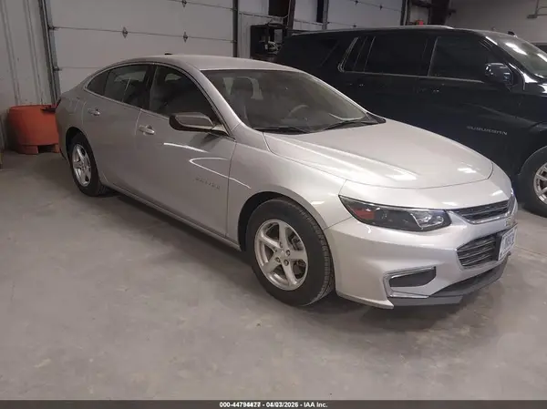 1G1ZC5ST3JF195179 2018 CHEVROLET MALIBU - Image 1