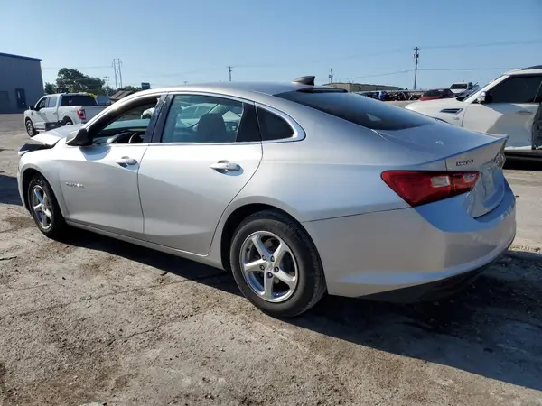 1G1ZC5ST3JF202633 2018 CHEVROLET MALIBU - Image 2