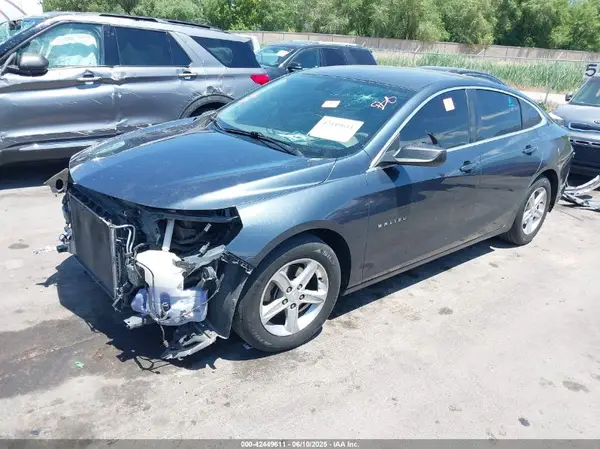 1G1ZC5ST3KF104347 2019 CHEVROLET MALIBU - Image 2