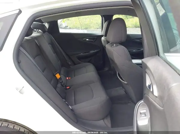 1G1ZC5ST3KF114425 2019 CHEVROLET MALIBU - Image 8