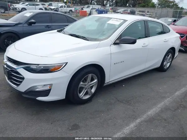 1G1ZC5ST3KF213567 2019 CHEVROLET MALIBU - Image 2