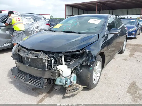 1G1ZC5ST3KF217876 2019 CHEVROLET MALIBU - Image 2