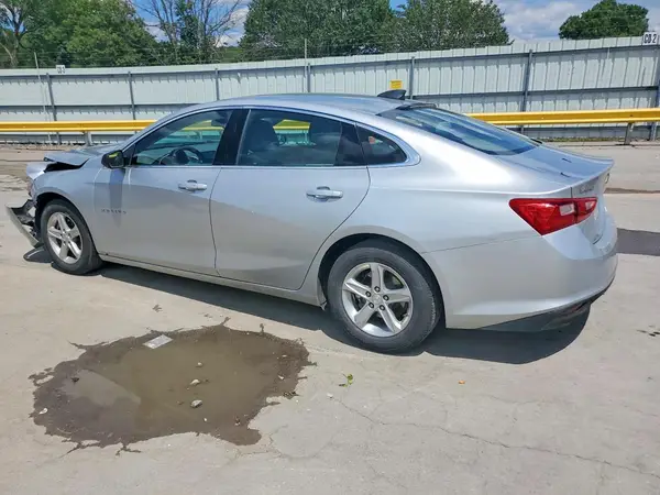 1G1ZC5ST3LF125989 2020 CHEVROLET MALIBU - Image 2