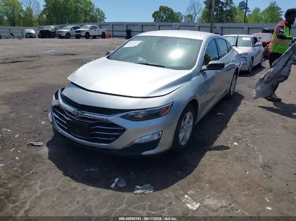 1G1ZC5ST3LF141898 2020 CHEVROLET MALIBU - Image 2