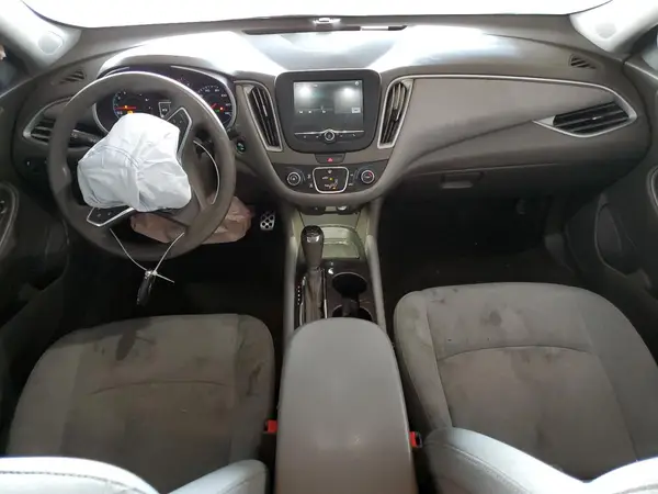 1G1ZC5ST4HF175078 2017 CHEVROLET MALIBU - Image 8
