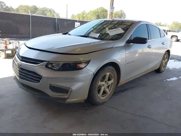 1G1ZC5ST4HF180278 2017 CHEVROLET MALIBU - Image 2