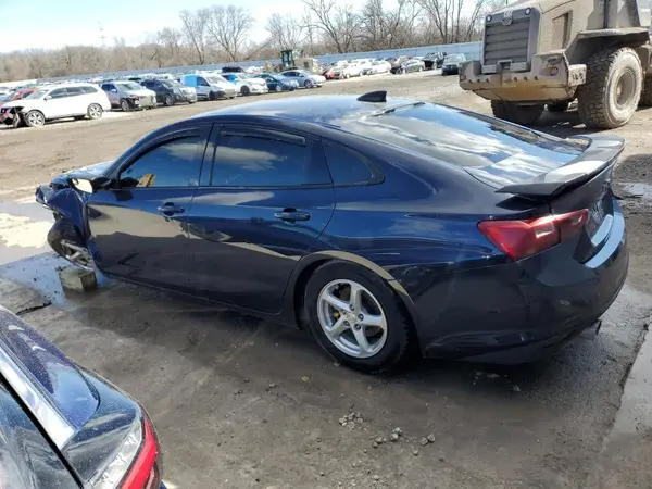 1G1ZC5ST4HF220388 2017 CHEVROLET MALIBU - Image 2