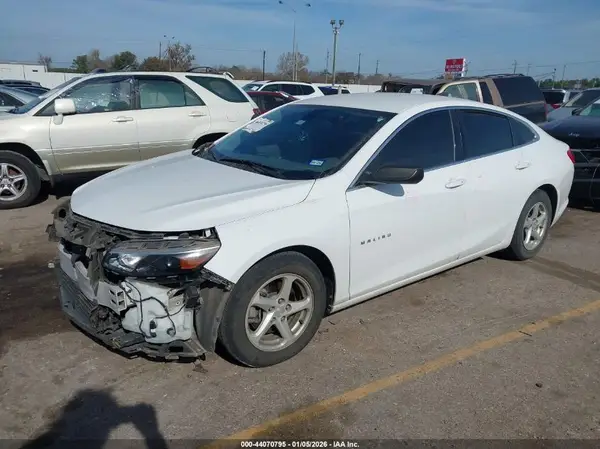 1G1ZC5ST4HF221668 2017 CHEVROLET MALIBU - Image 2