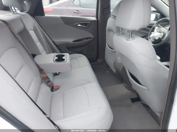 1G1ZC5ST4HF225770 2017 CHEVROLET MALIBU - Image 8