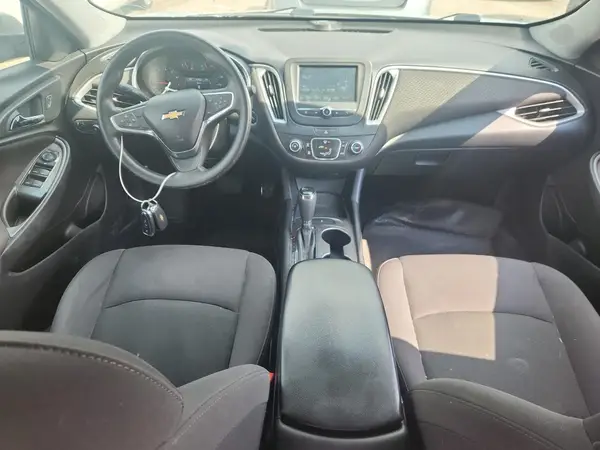 1G1ZC5ST4HF255125 2017 CHEVROLET MALIBU - Image 8