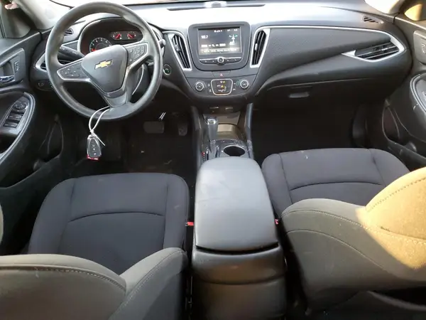 1G1ZC5ST4HF262544 2017 CHEVROLET MALIBU - Image 8