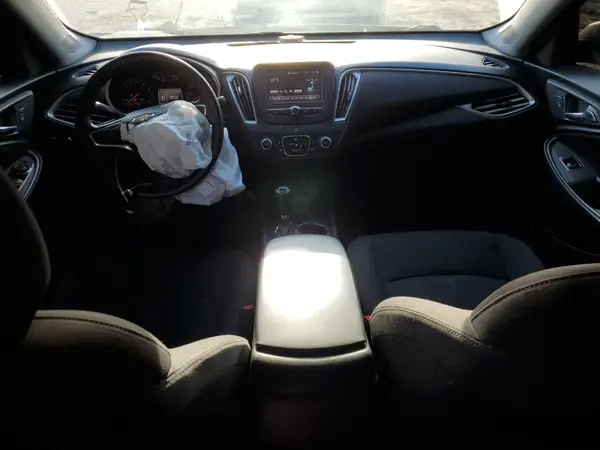1G1ZC5ST4JF100340 2018 CHEVROLET MALIBU - Image 8
