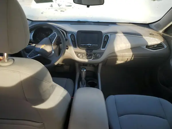 1G1ZC5ST4JF212605 2018 CHEVROLET MALIBU - Image 8