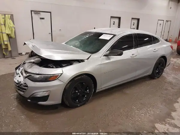 1G1ZC5ST4KF117849 2019 CHEVROLET MALIBU - Image 2