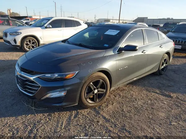 1G1ZC5ST4KF137888 2019 CHEVROLET MALIBU - Image 2