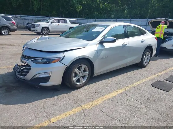 1G1ZC5ST4KF155694 2019 CHEVROLET MALIBU - Image 2