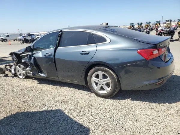 1G1ZC5ST4KF181020 2019 CHEVROLET MALIBU - Image 2