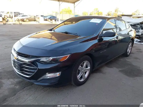 1G1ZC5ST4KF190963 2019 CHEVROLET MALIBU - Image 2