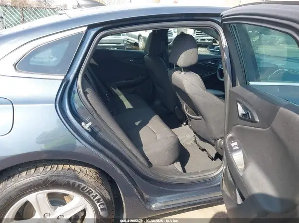 1G1ZC5ST4KF191014 2019 CHEVROLET MALIBU - Image 8