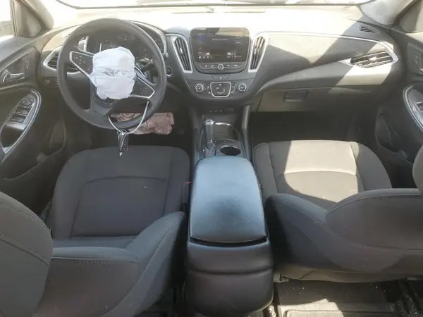 1G1ZC5ST4KF192972 2019 CHEVROLET MALIBU - Image 8