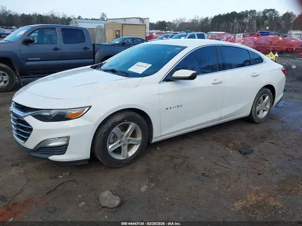 1G1ZC5ST4KF193815 2019 CHEVROLET MALIBU - Image 2