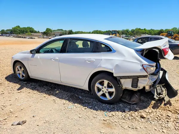 1G1ZC5ST4KF207650 2019 CHEVROLET MALIBU - Image 2