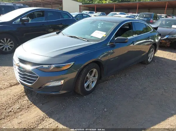 1G1ZC5ST4KF208068 2019 CHEVROLET MALIBU - Image 2
