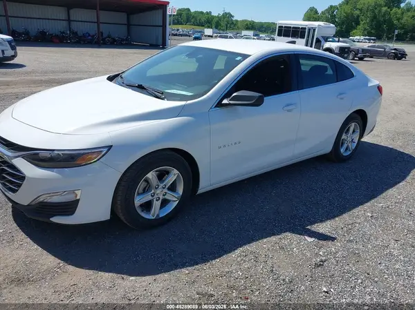1G1ZC5ST4KF209513 2019 CHEVROLET MALIBU - Image 2
