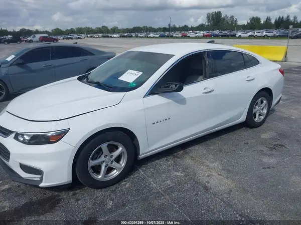 1G1ZC5ST5GF226957 2016 CHEVROLET MALIBU - Image 2