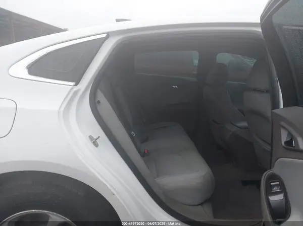 1G1ZC5ST5HF169161 2017 CHEVROLET MALIBU - Image 8