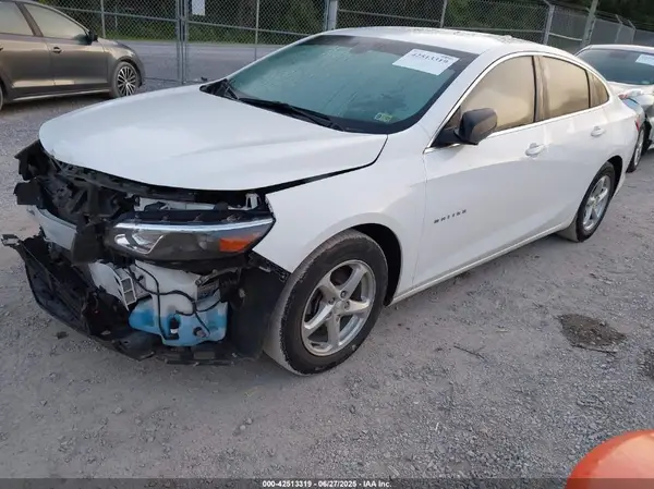 1G1ZC5ST5HF245719 2017 CHEVROLET MALIBU - Image 2