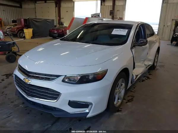 1G1ZC5ST5HF250581 2017 CHEVROLET MALIBU - Image 2