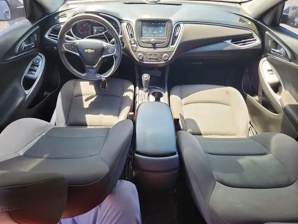 1G1ZC5ST5HF262925 2017 CHEVROLET MALIBU - Image 8