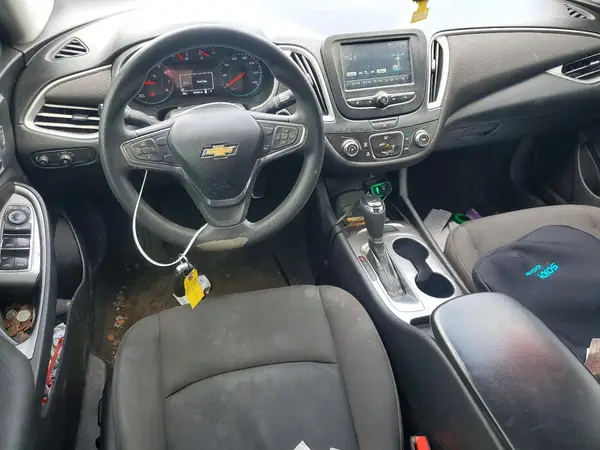 1G1ZC5ST5HF264108 2017 CHEVROLET MALIBU - Image 8