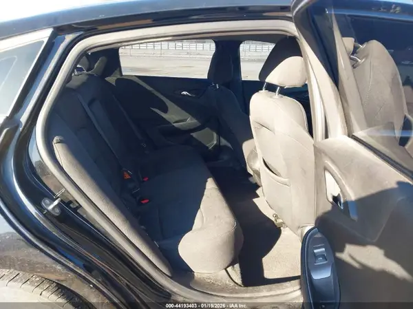 1G1ZC5ST5HF267395 2017 CHEVROLET MALIBU - Image 8