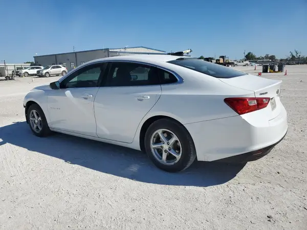 1G1ZC5ST5JF197676 2018 CHEVROLET MALIBU - Image 2