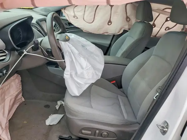 1G1ZC5ST5JF239554 2018 CHEVROLET MALIBU - Image 8