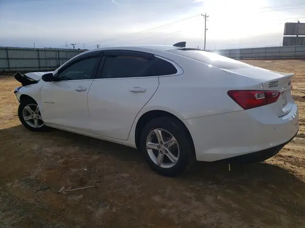 1G1ZC5ST5LF001660 2020 CHEVROLET MALIBU - Image 2