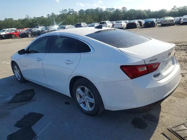 1G1ZC5ST5LF072390 2020 CHEVROLET MALIBU - Image 2