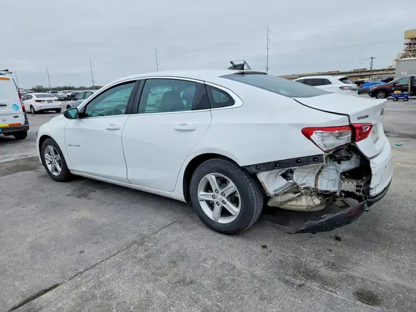 1G1ZC5ST5LF073068 2020 CHEVROLET MALIBU - Image 2