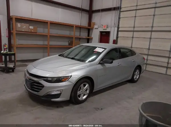 1G1ZC5ST5LF141482 2020 CHEVROLET MALIBU - Image 2