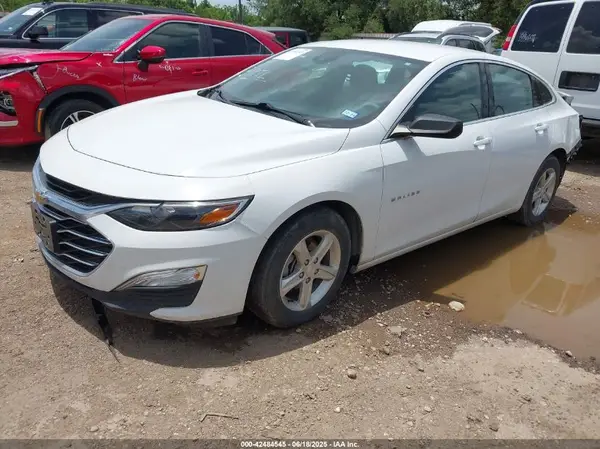 1G1ZC5ST5PF118435 2023 CHEVROLET MALIBU - Image 2